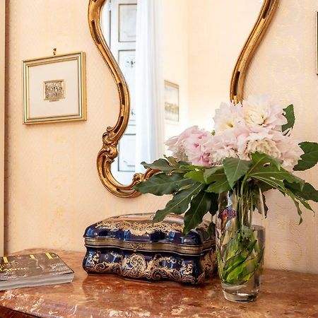 Residenza Contessa Costanza Villa Róma Kültér fotó